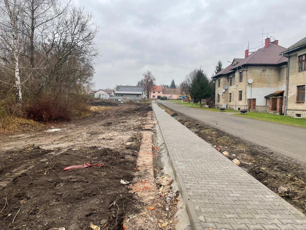Obec Němčice n. H. – výstavba chodníku