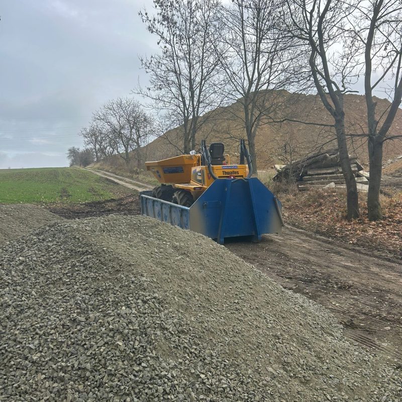 WhatsApp Image 2025-12-16 at 18.34.324