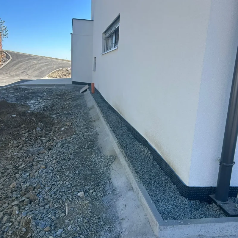 WhatsApp Image 2025-12-16 at 18.42.09 (3)