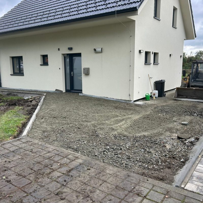 WhatsApp Image 2025-12-16 at 18.46.01 (2)