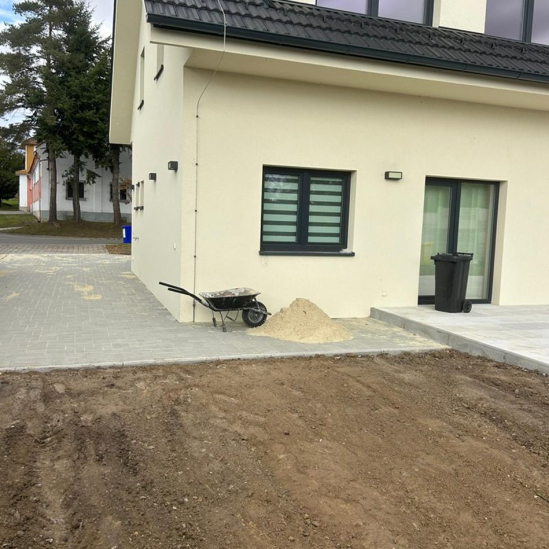 WhatsApp Image 2025-12-16 at 18.46.03 (5)