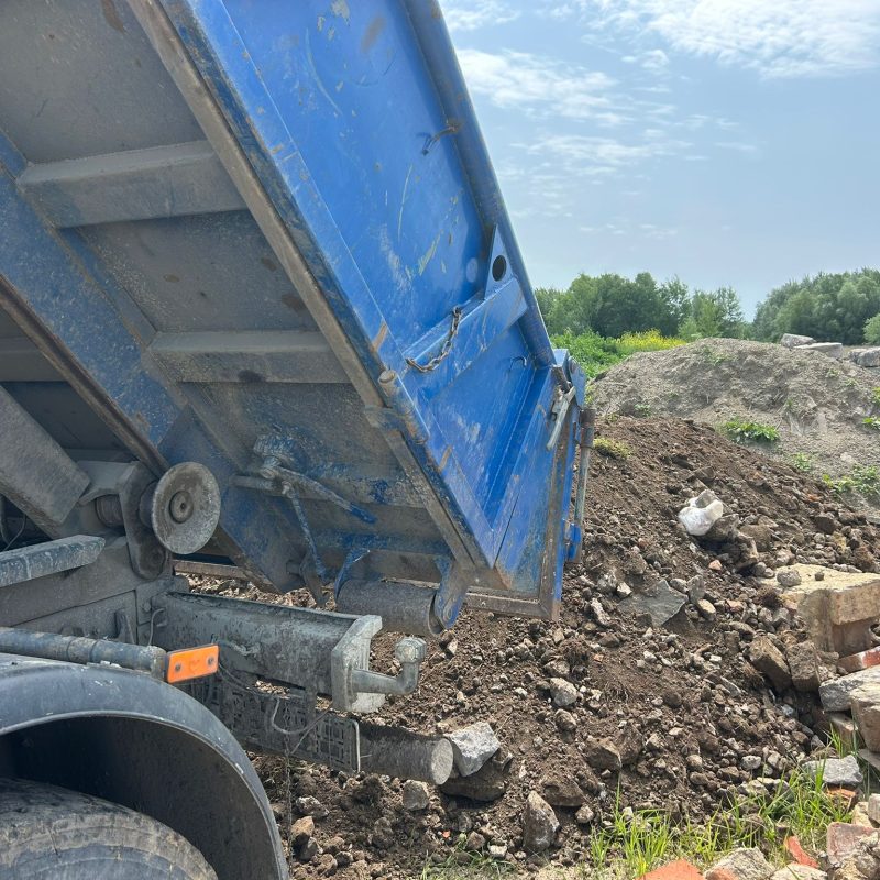 WhatsApp Image 2025-12-16 at 18.52.38