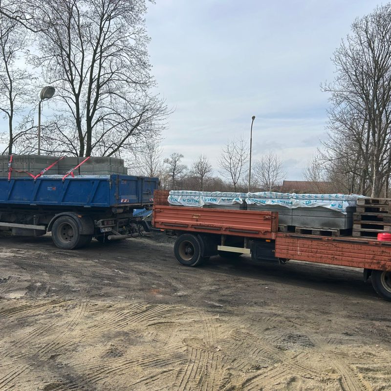 WhatsApp Image 2025-12-16 at 18.52.39 (1)